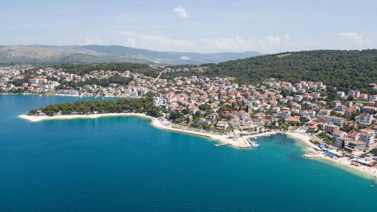 Apartments By The Sea Okrug Gornji, Ciovo - 1111 Trogir Exterior photo